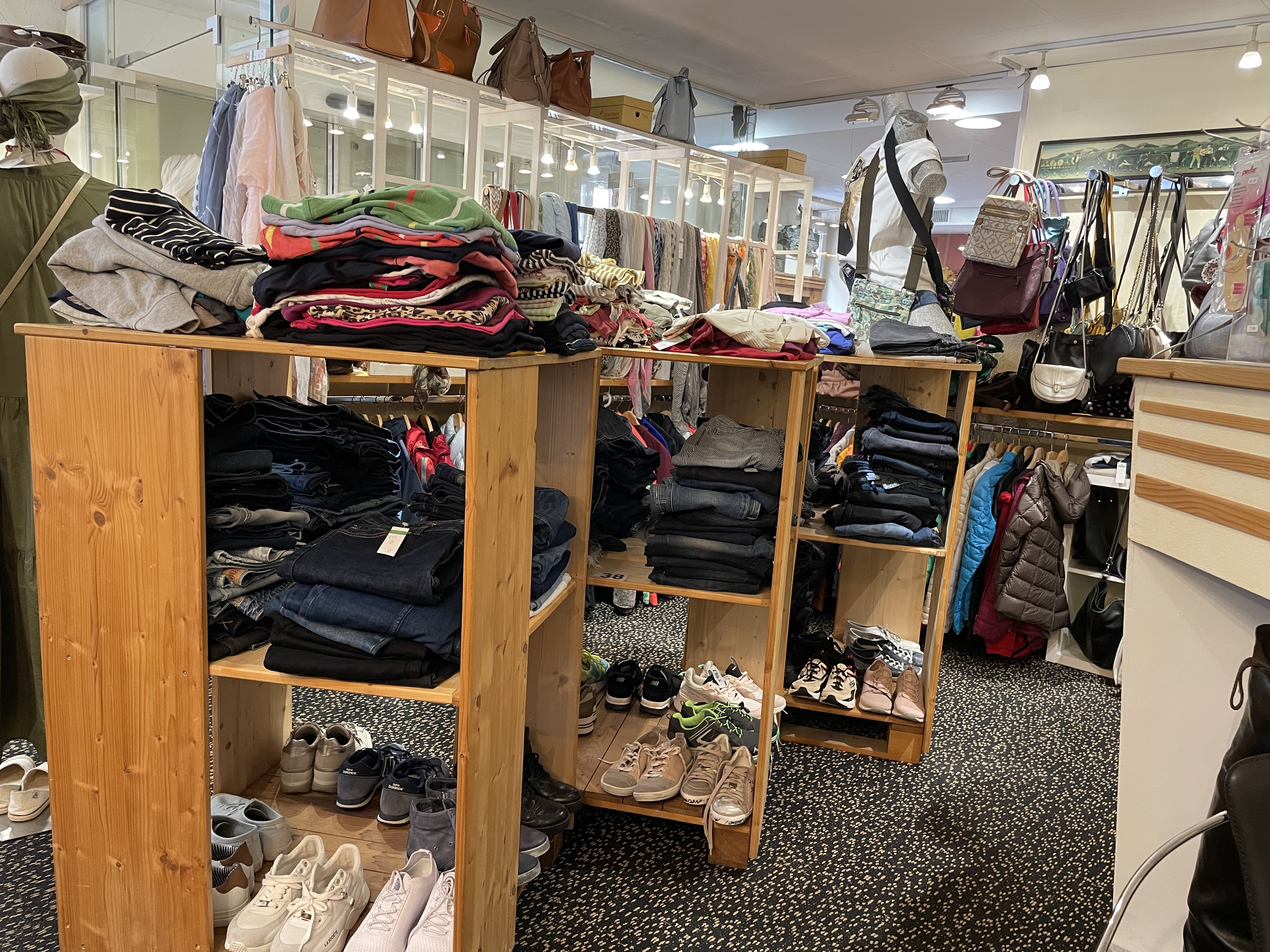 Der Laden – am Dorfbach