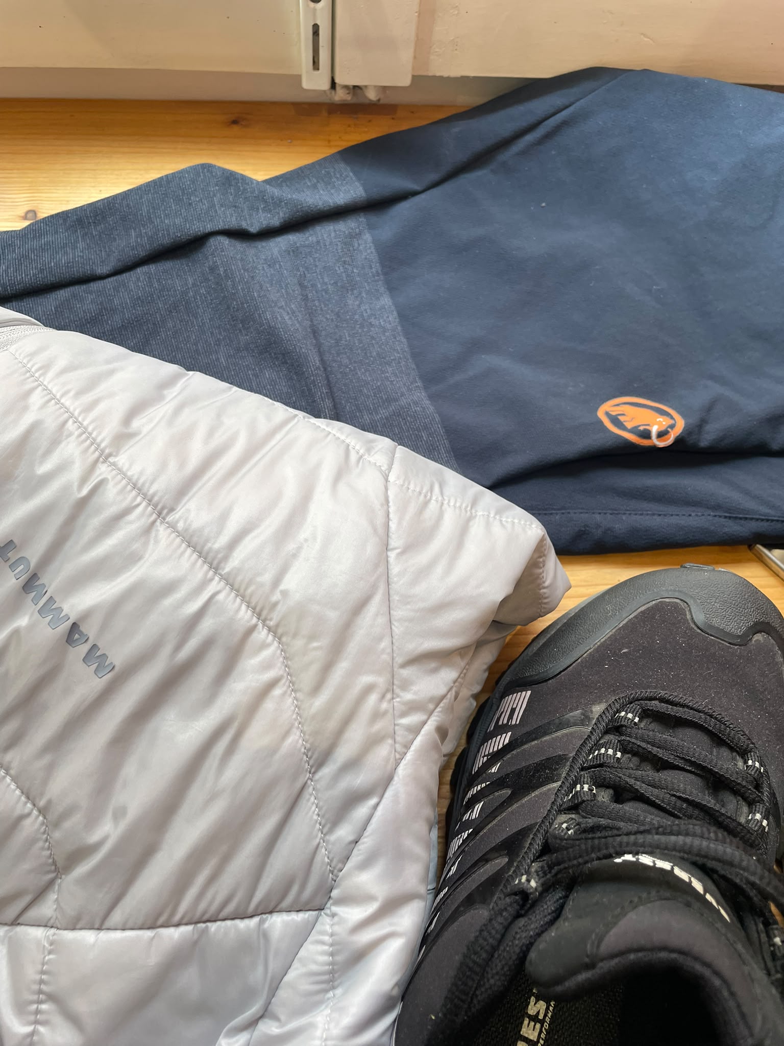 Secondhand Outdoor-Bekleidung von Mammut in der Second Hand Boutique Altdorf